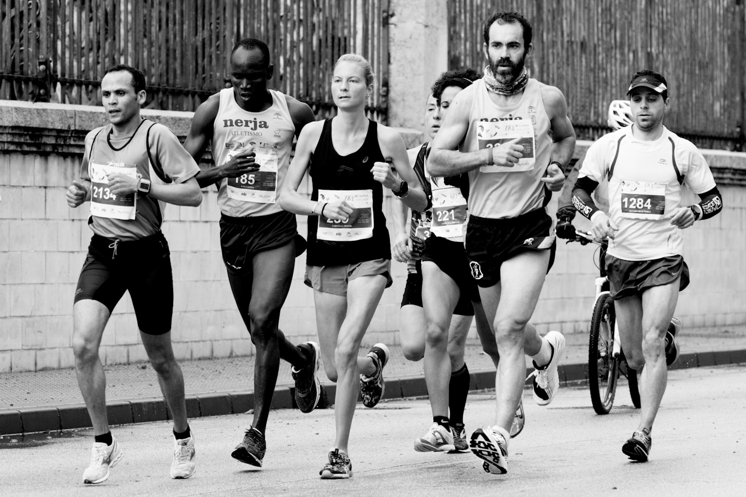 Hydration Tactics for Peak Race Performance